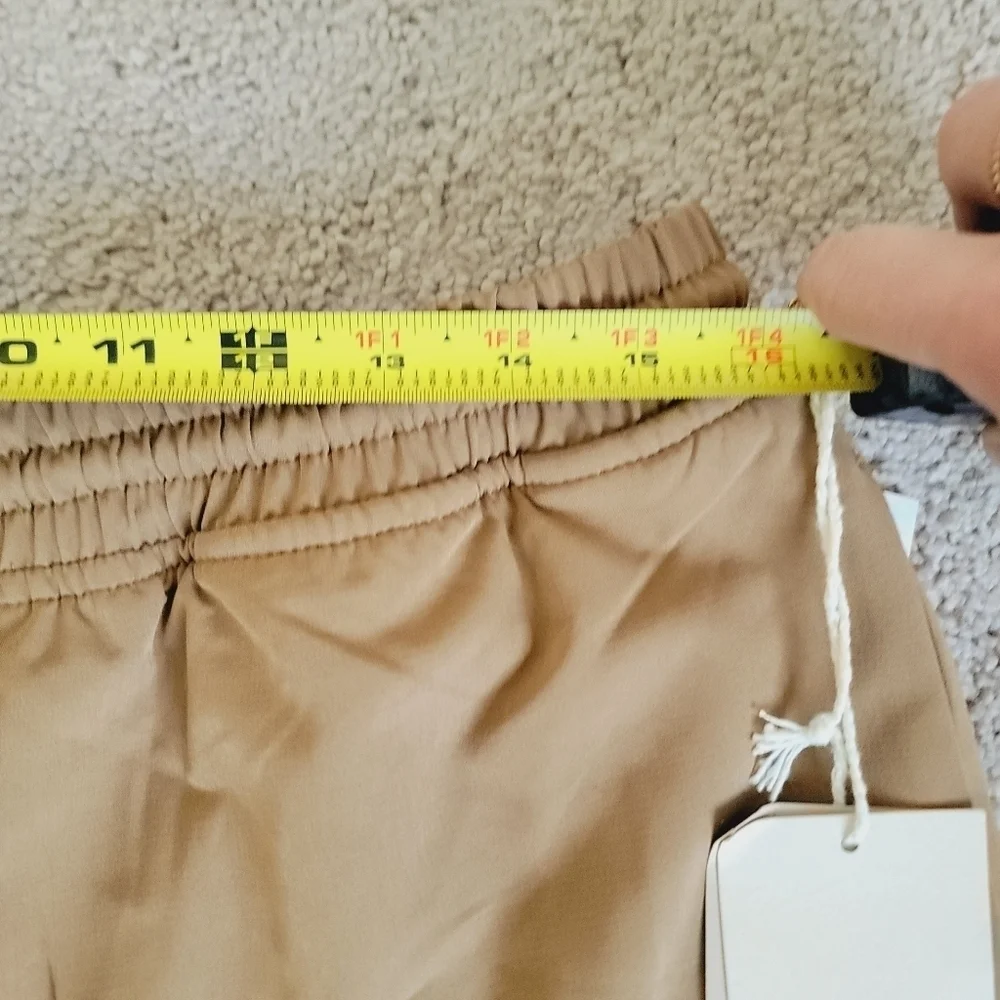 NWT Escape ESC Cargo Shorts M